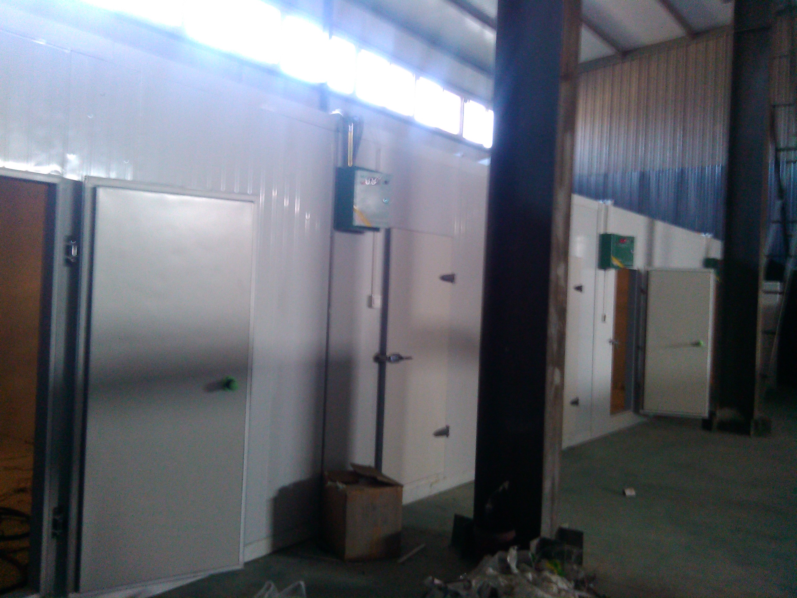 朝陽(yáng)金盞飲料批發(fā)公司5間冷庫(kù) 朝陽(yáng)金盞飲料批發(fā)公司5間冷庫(kù)